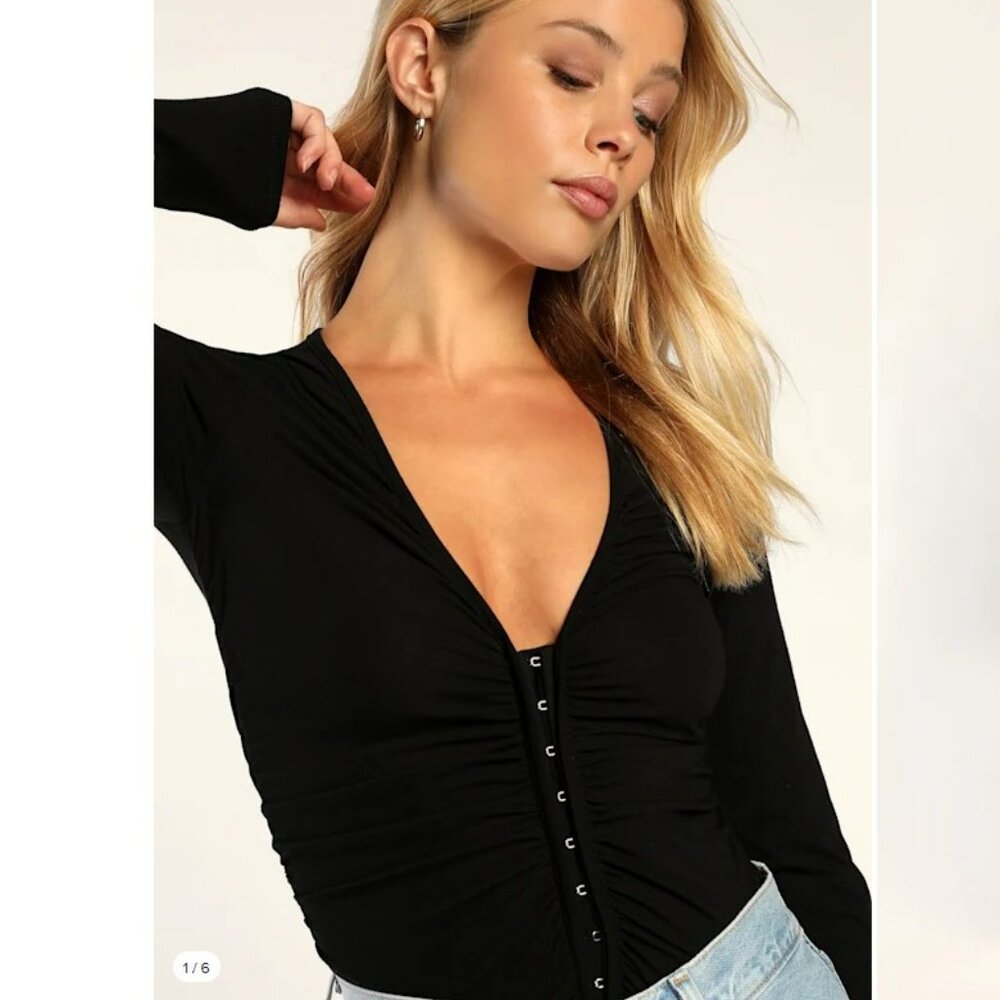 Lulus Black Ruched Long Sleeve Body Suit Size L NWOT